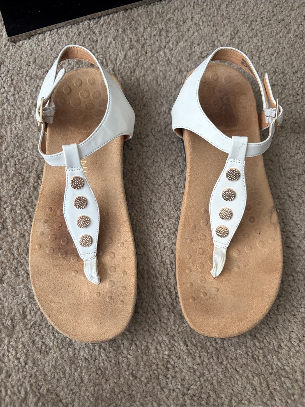 Women’s White T-Strap Comfort Vionic Sandals